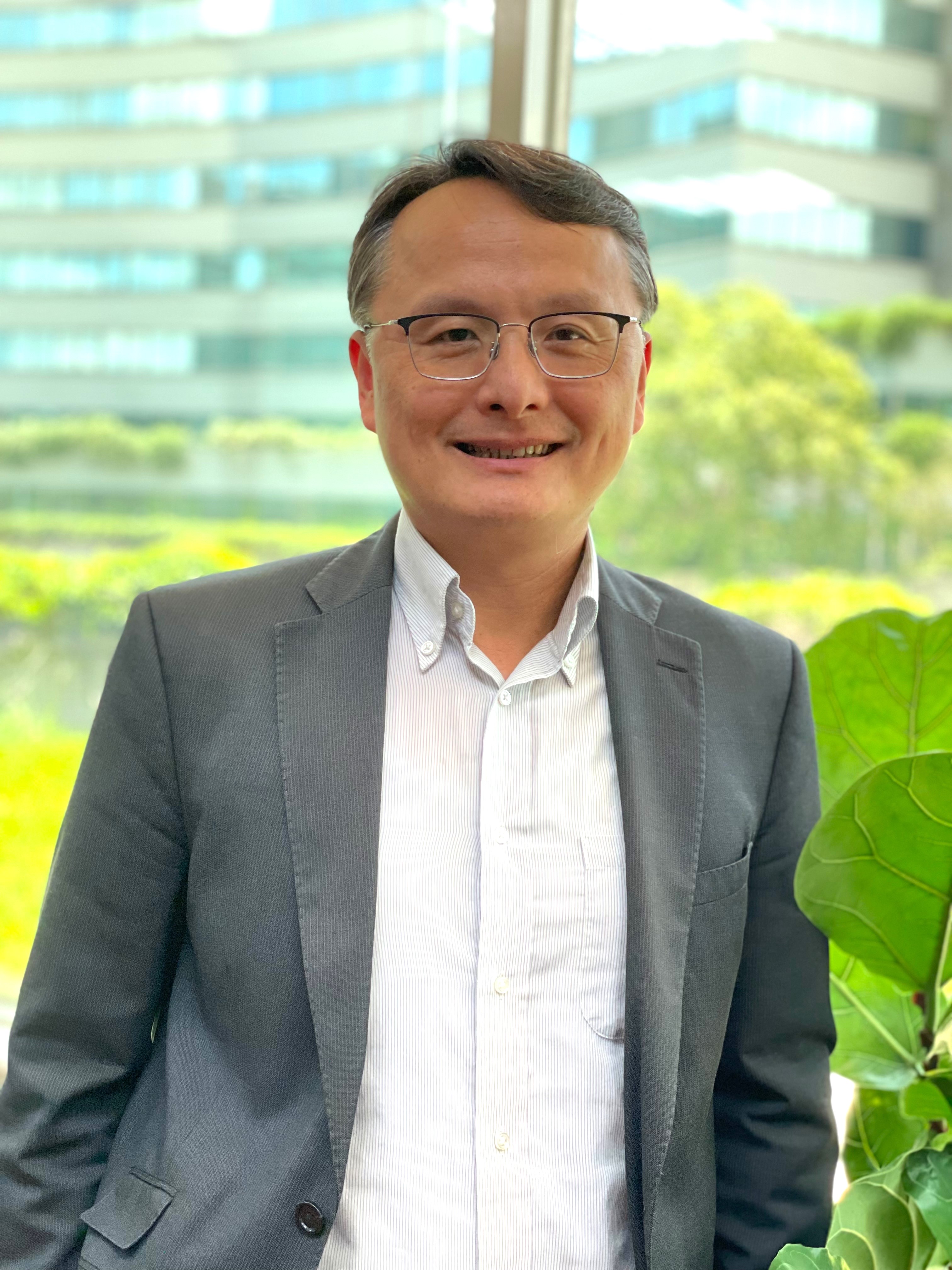 Prof. Chuan-Yu Chang